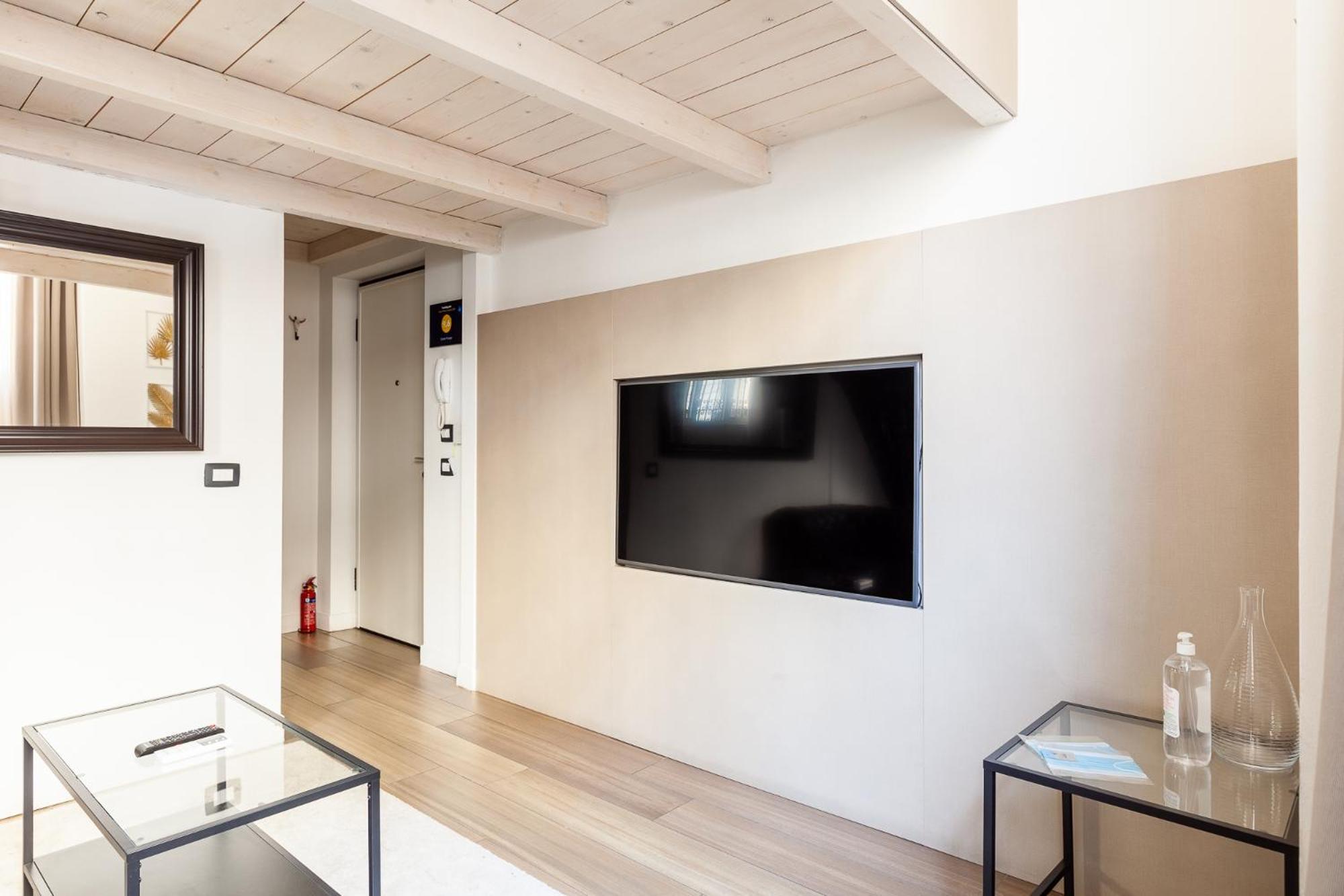 Charming Loft S. Gregorio 49 Master Guest Apartment *